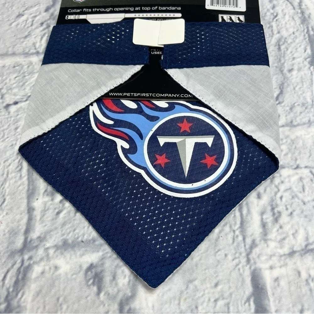 Tennessee Titans bandana for dogs Large to XL
